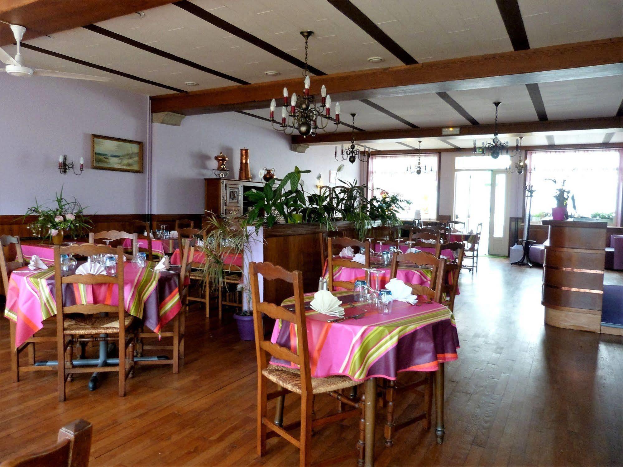 Des Bains Hotel Saint-Jean-le-Thomas